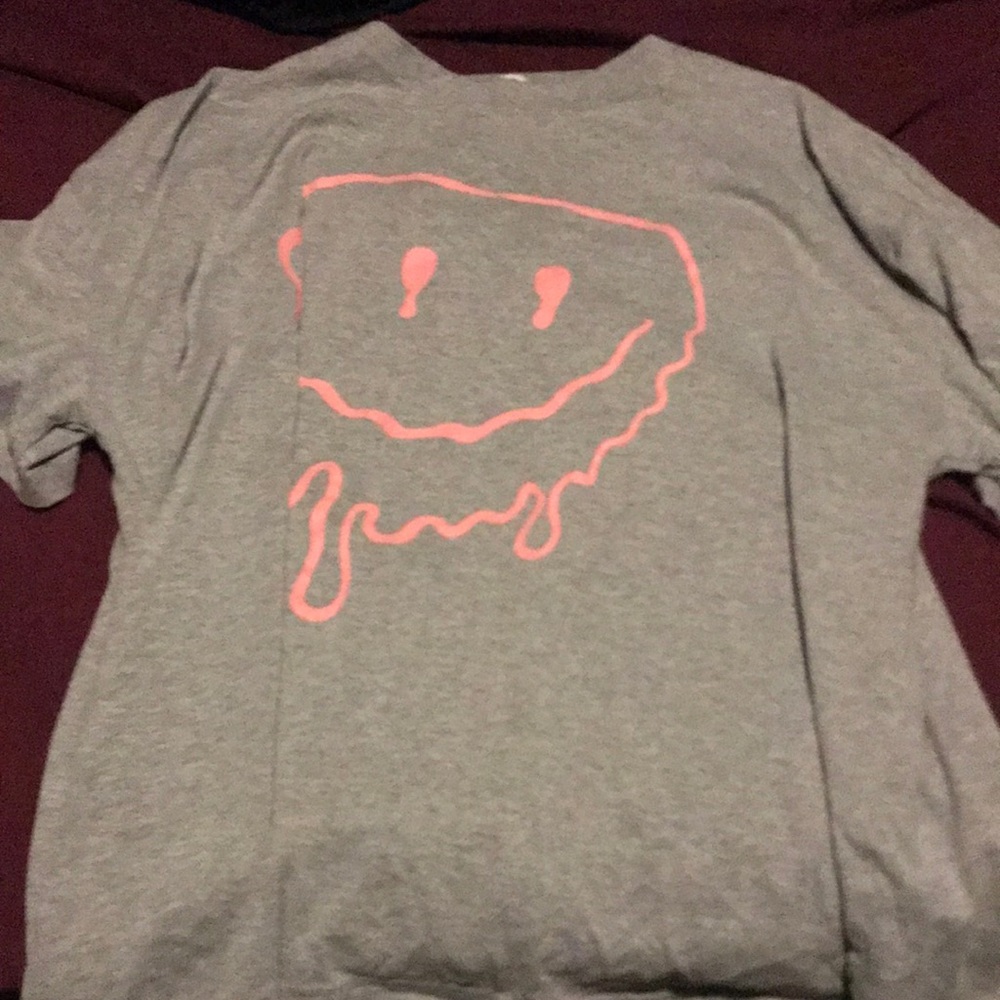 oversized shirt